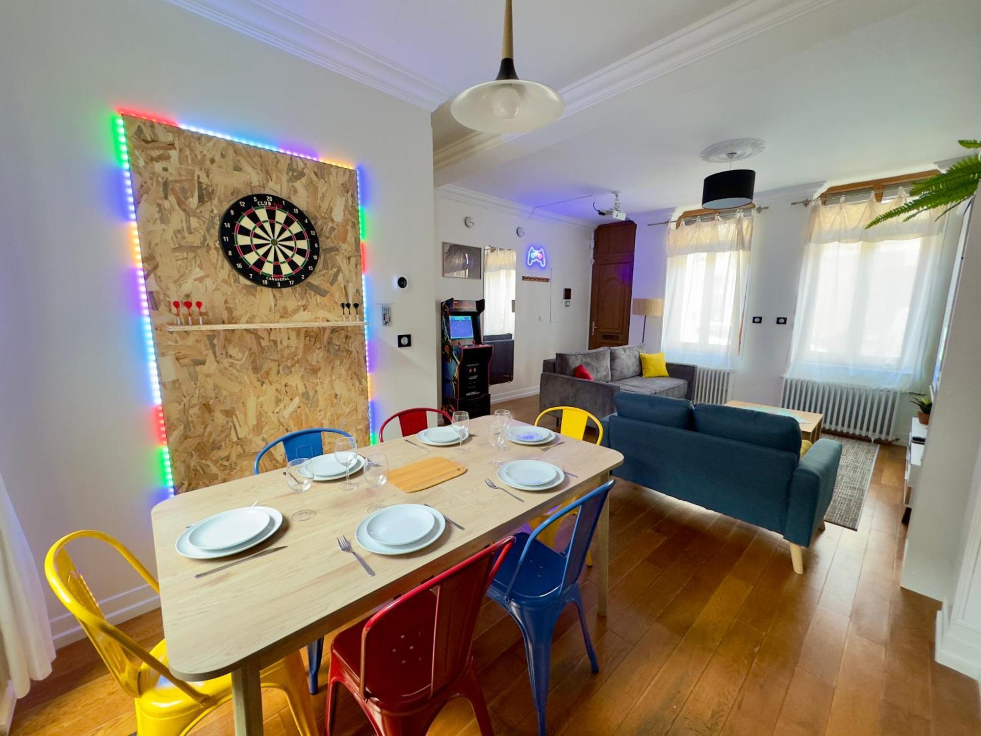 Maison 3Ch - Cinema - Game Room - Parking - Gare アミアン エクステリア 写真
