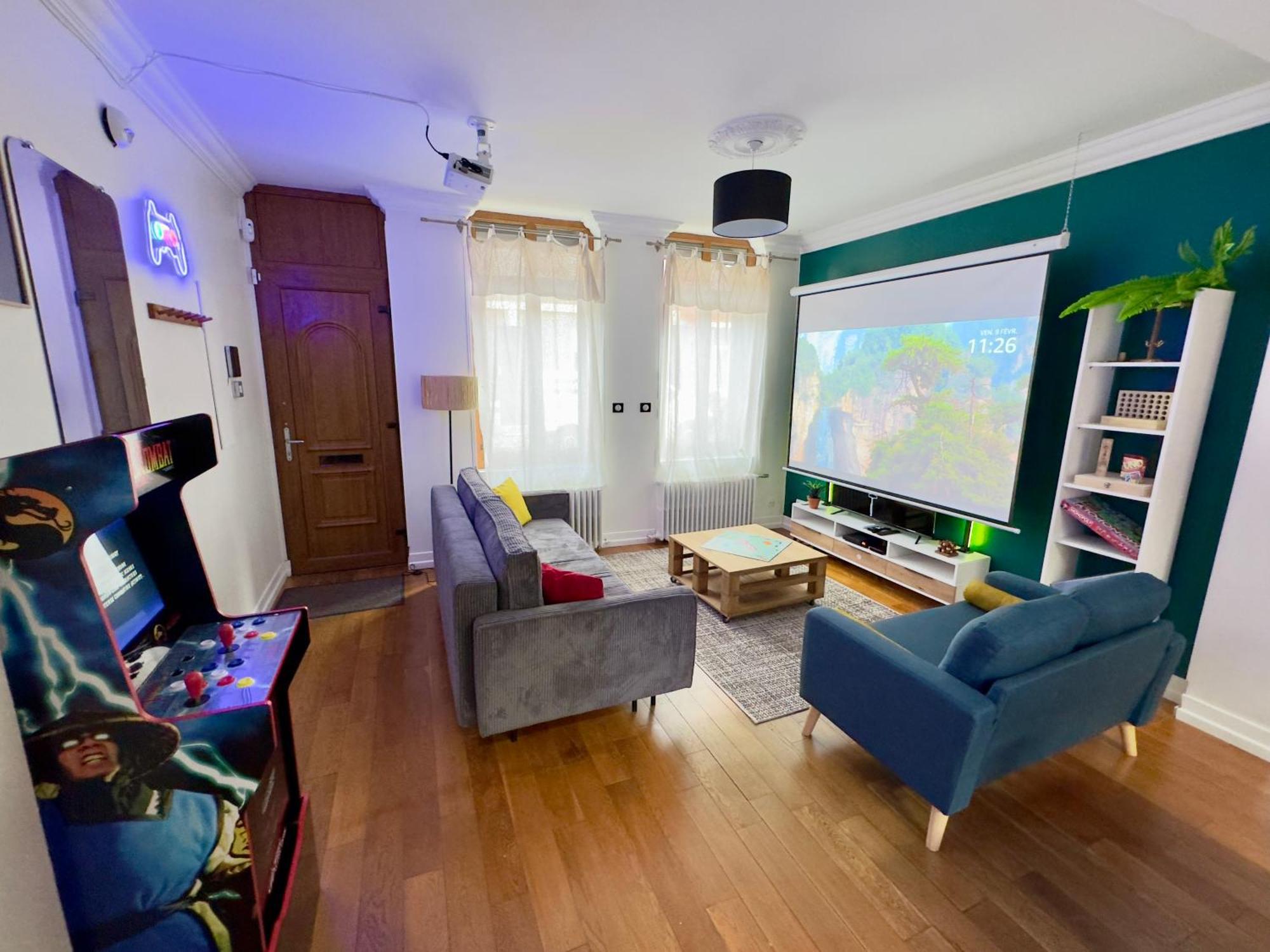 Maison 3Ch - Cinema - Game Room - Parking - Gare アミアン エクステリア 写真